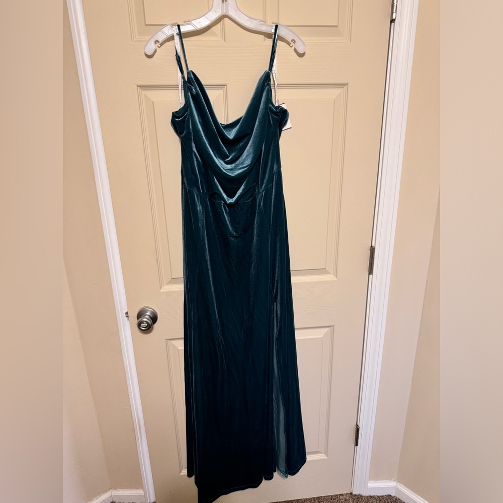 Never worn formal dress (bridesmaids)